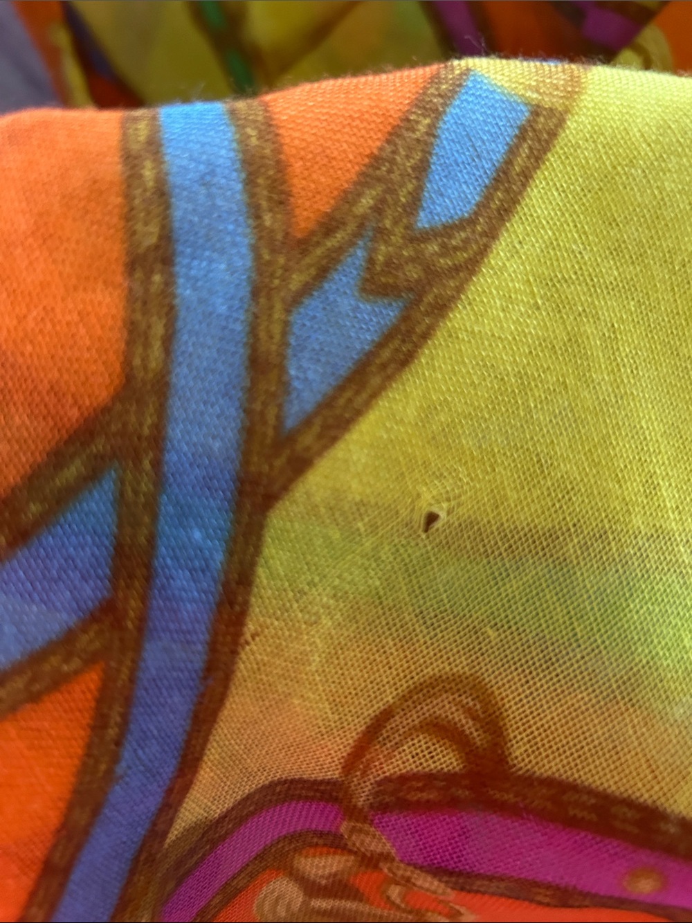 Ralph Lauren Yellow Orange Multicolor Chain-Print Infinity Scarf - Picture 6 of 7